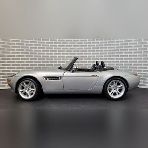 Kyosho 1/18 Collectible Diecast BMW Z8s, Out of Production and RARE!